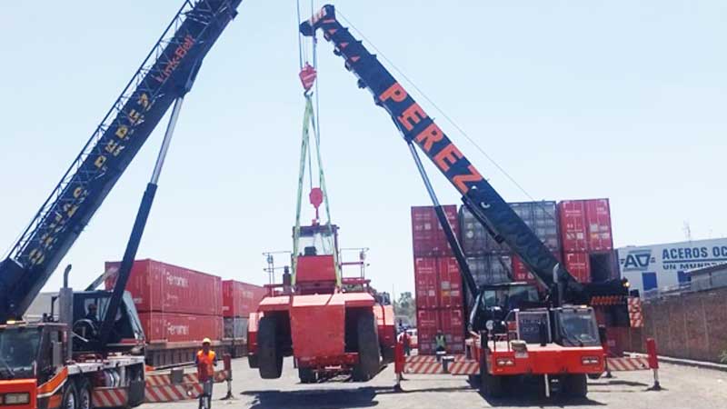 01-Grua-de-70-toneladas-y-renta-de-gruas-industriales-gruas-industriales-perez