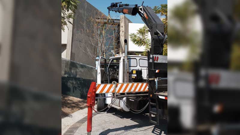 05-grua-hiab-de-11-toneladas-gruas-industriales-perez-renta-de-gruas-industriales